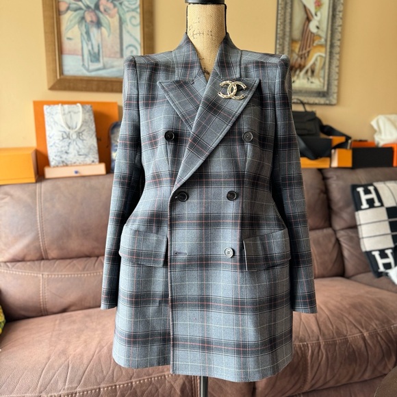 CHANEL Large CC White Pearl And Blue Enamel  Brooch - Picture 4 of 15